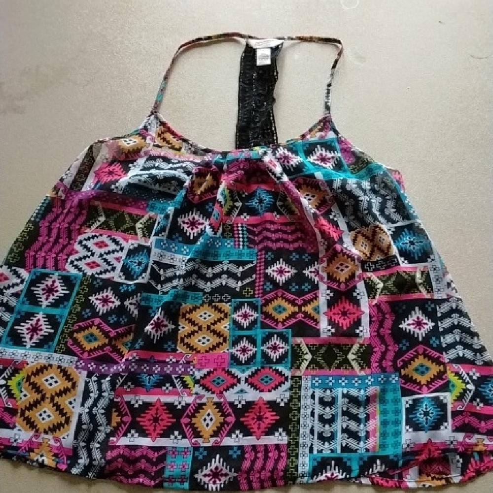 Womans L Arizona Jean Co. Geometric Design Sheer Tank With Black Lace Halter Top